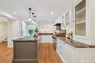 10331 NE 19th Pl, Bellevue, WA 98004 - Photo 7