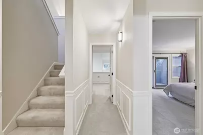 10331 NE 19th Place, Bellevue, WA 98004 - Photo 21