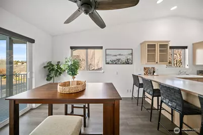 351 19th Street NE #10, East Wenatchee, WA 98802 - Photo 11