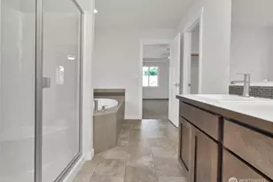 8525 Malia Ln SE, Olympia, WA 98513 - Photo 21