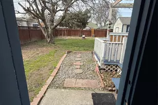 321 E Oak St, Walla Walla, WA 99362 - Photo 3