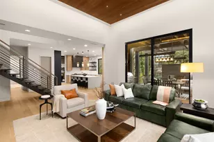 1215 96th Ave SE, Bellevue, WA 98004 - Photo 11