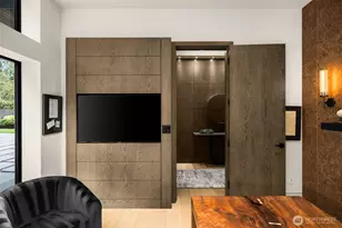 1215 96th Ave SE, Bellevue, WA 98004 - Photo 7