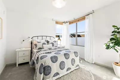 6729 14th Avenue NW #B, Seattle, WA 98117 - Photo 17