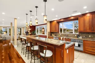 1610 10th St W, Kirkland, WA 98033 - Photo 11