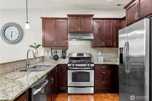 12014 NE 162nd Pl, Bothell, WA 98011 - Photo 7