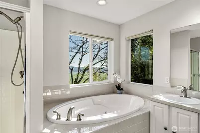 19708 82nd Street Ct E, Bonney Lake, WA 98391 - Photo 23