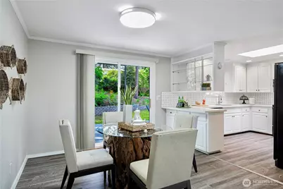 4017 162nd Avenue SE, Bellevue, WA 98006 - Photo 9