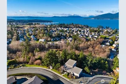 2020 Kansas Avenue, Anacortes, WA 98221 - Photo 7