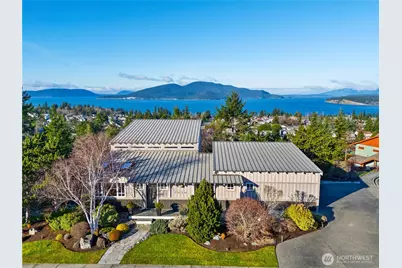 2020 Kansas Avenue, Anacortes, WA 98221 - Photo 1