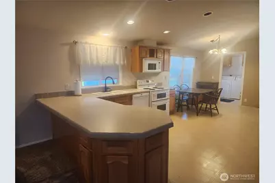 1101 S Scheuber Road #7, Centralia, WA 98531 - Photo 5