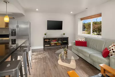 5217 5th Avenue NE, Seattle, WA 98105 - Photo 19