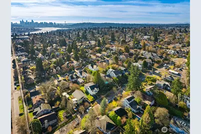 5217 5th Avenue NE, Seattle, WA 98105 - Photo 31
