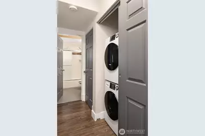 5217 5th Avenue NE, Seattle, WA 98105 - Photo 27