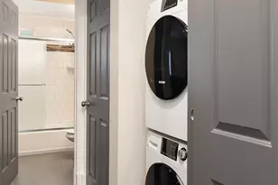 5217 5th Ave NE, Seattle, WA 98105 - Photo 27