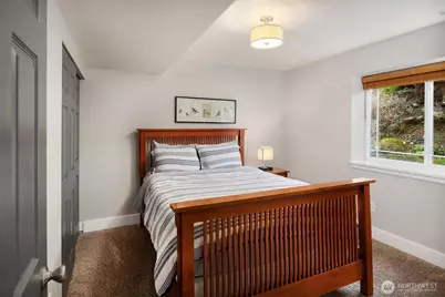 5217 5th Avenue NE, Seattle, WA 98105 - Photo 25