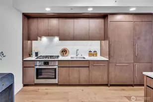 121 Stewart St, Seattle, WA 98101 - Photo 11
