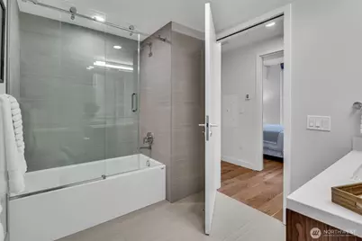 121 Stewart Street #1003, Seattle, WA 98101 - Photo 27