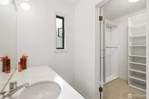 1610 NE 140th St, Seattle, WA 98125 - Photo 25