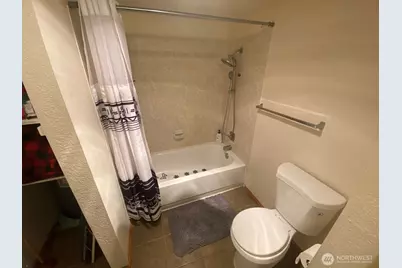 323 75th Street SE #B10, Everett, WA 98203 - Photo 19