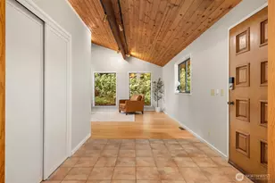 5981 Lynwood Center Rd NE, Bainbridge Island, WA 98110 - Photo 9