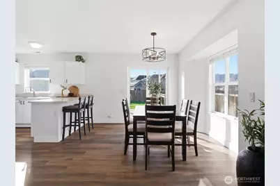 1015 Nunnally Avenue NW, Orting, WA 98360 - Photo 9