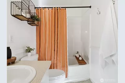 1015 Nunnally Avenue NW, Orting, WA 98360 - Photo 23