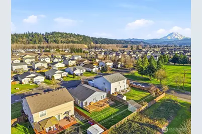 1015 Nunnally Avenue NW, Orting, WA 98360 - Photo 33
