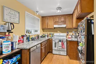 245 SE Croston Ln, Issaquah, WA 98027 - Photo 23