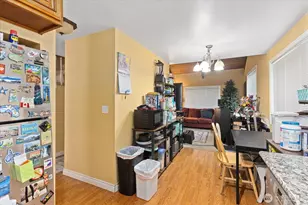 245 SE Croston Ln, Issaquah, WA 98027 - Photo 25