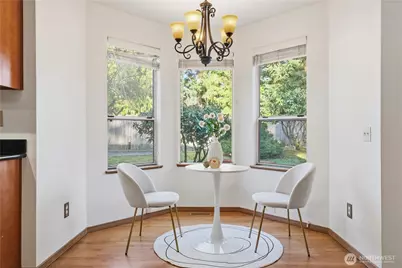 13010 NE 103rd Place, Kirkland, WA 98033 - Photo 9