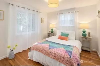 3247 NE 97th Street, Seattle, WA 98115 - Photo 7