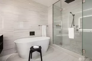 838 Ave Sq NE, Bellevue, WA 98004 - Photo 19