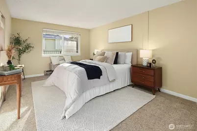 9416 1st Avenue NE #312, Seattle, WA 98115 - Photo 15