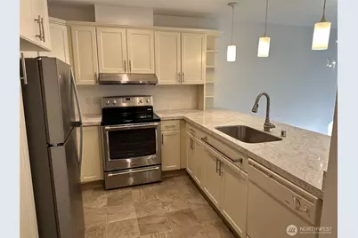 1750 152nd Avenue NE #W307, Bellevue, WA 98007 - Photo 5