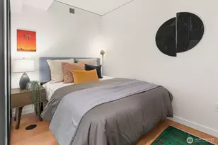 450 South Main St, Seattle, WA 98104 - Photo 9