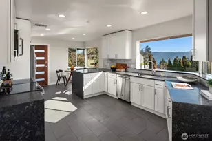 6070 Seward Park Ave S, Seattle, WA 98118 - Photo 9