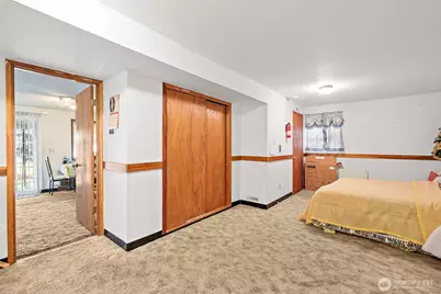 8829 20th Avenue SW, Seattle, WA 98106 - Photo 13