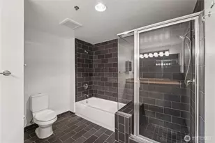 2720 3rd Ave, Seattle, WA 98121 - Photo 17