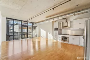 2720 3rd Ave, Seattle, WA 98121 - Photo 3