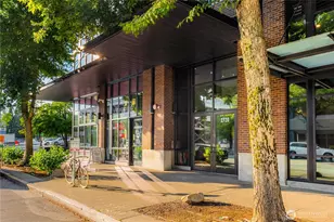 2720 3rd Ave, Seattle, WA 98121 - Photo 19