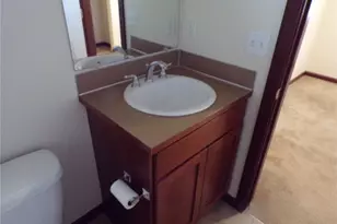 501 N 105th St, Seattle, WA 98133 - Photo 23