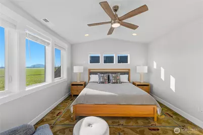 405 Maple Avenue, La Conner, WA 98257 - Photo 13