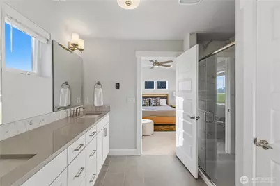 405 Maple Avenue, La Conner, WA 98257 - Photo 17