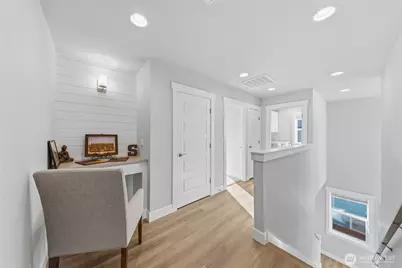 405 Maple Avenue, La Conner, WA 98257 - Photo 21