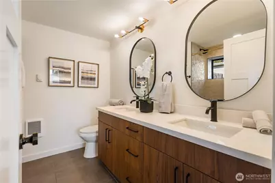 406 S 144th Street, Burien, WA 98168 - Photo 33