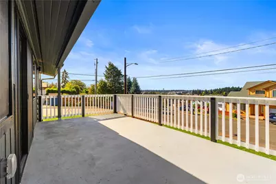 406 S 144th Street, Burien, WA 98168 - Photo 17