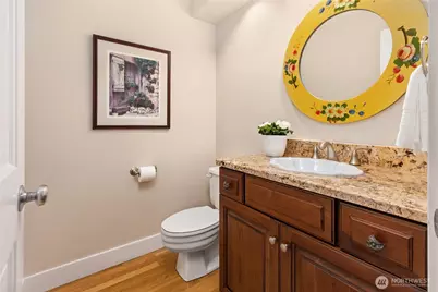 1708 Bellevue Way NE, Bellevue, WA 98004 - Photo 13