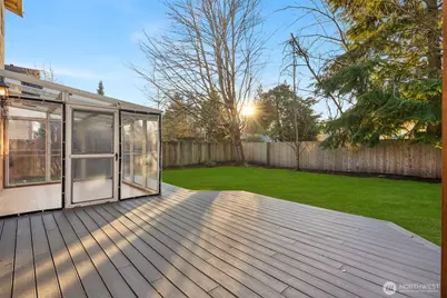 14401 82nd Avenue NE, Kirkland, WA 98034 - Photo 31