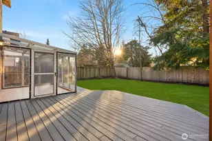 14401 82nd Ave NE, Kirkland, WA 98034 - Photo 31